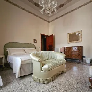  Pensión Cosetta